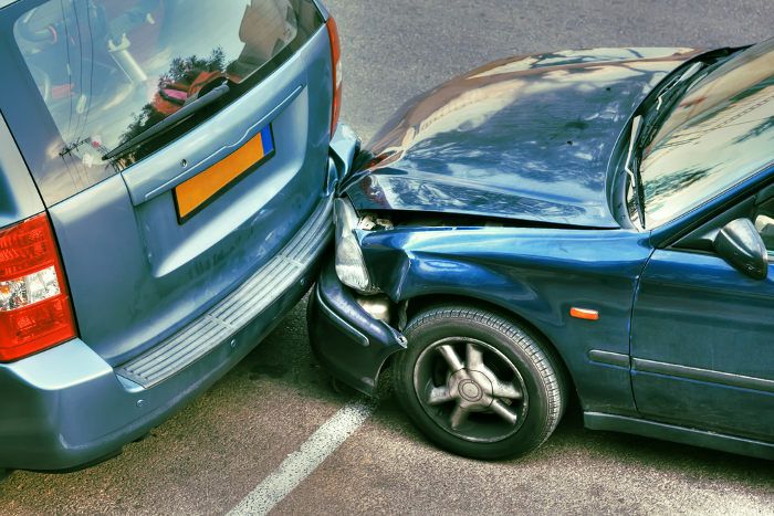 Un accidente de coche causa un trauma